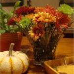 Adorn your Thanksgiving table with Autumn colors